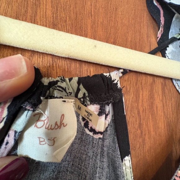 Blush BJ Feather Print Maxi Dress • Ruffle Tiered • Strappy Boho Style • Size M - Picture 2 of 4